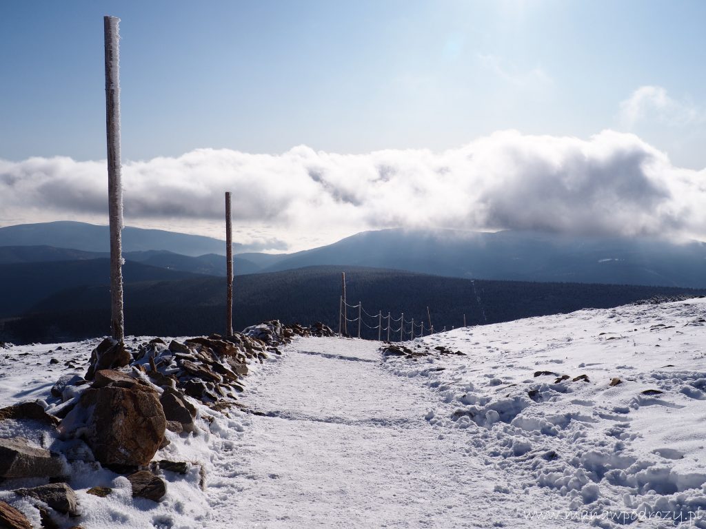 Śnieżka - szlaki, mapa, schroniska [Karkonosze]