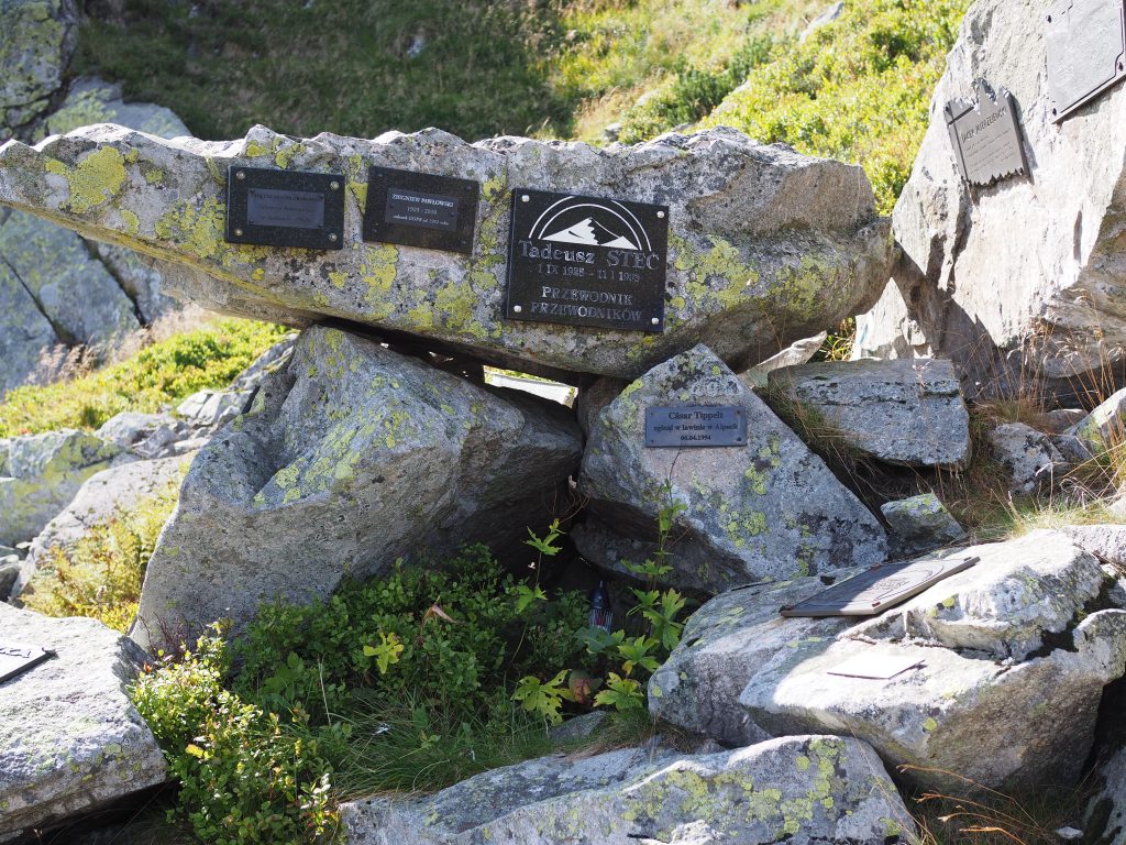 Śnieżka - szlaki, mapa, schroniska [Karkonosze]