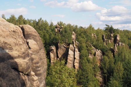 Góry Stołowe: Które szlaki są najpiękniejsze?