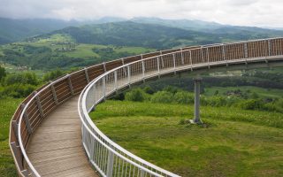 Wola Krogulecka - platforma widokowa "ślimak" (dojazd) [Beskid Sądecki]