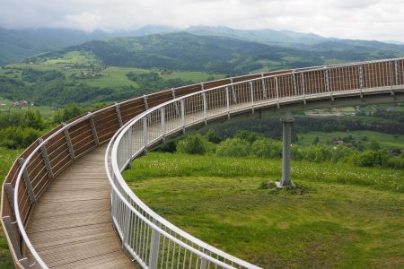 Wola Krogulecka - platforma widokowa "ślimak" (dojazd) [Beskid Sądecki]