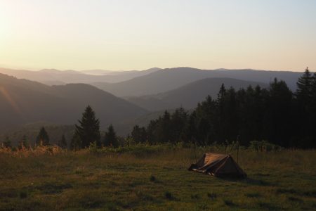 Kiczera - szlak, mapa (827 m n.p.m.) [Beskid Mały]