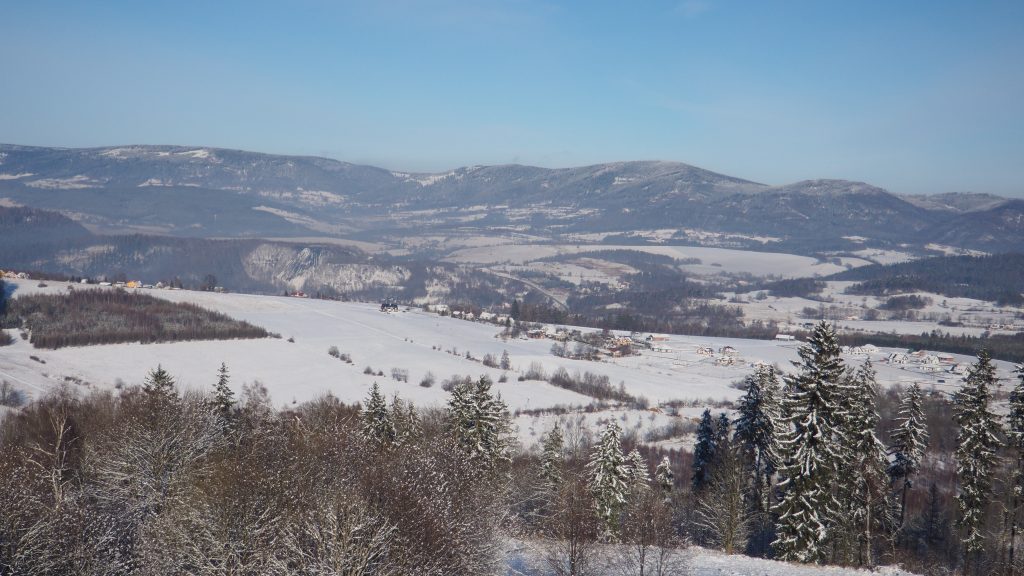 Góra Wszystkich Świętych - szlak, wieża widokowa [Wzgórza Włodzickie]