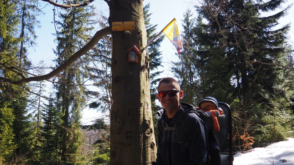 Potrójna- szlak, mapa, chatka [Beskid Mały]