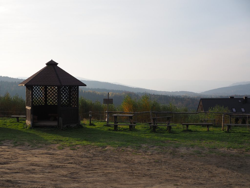 Lubomir (904 m n.p.m.)- szlak, obserwatorium astronomiczne, schronisko [Beskid Makowski]