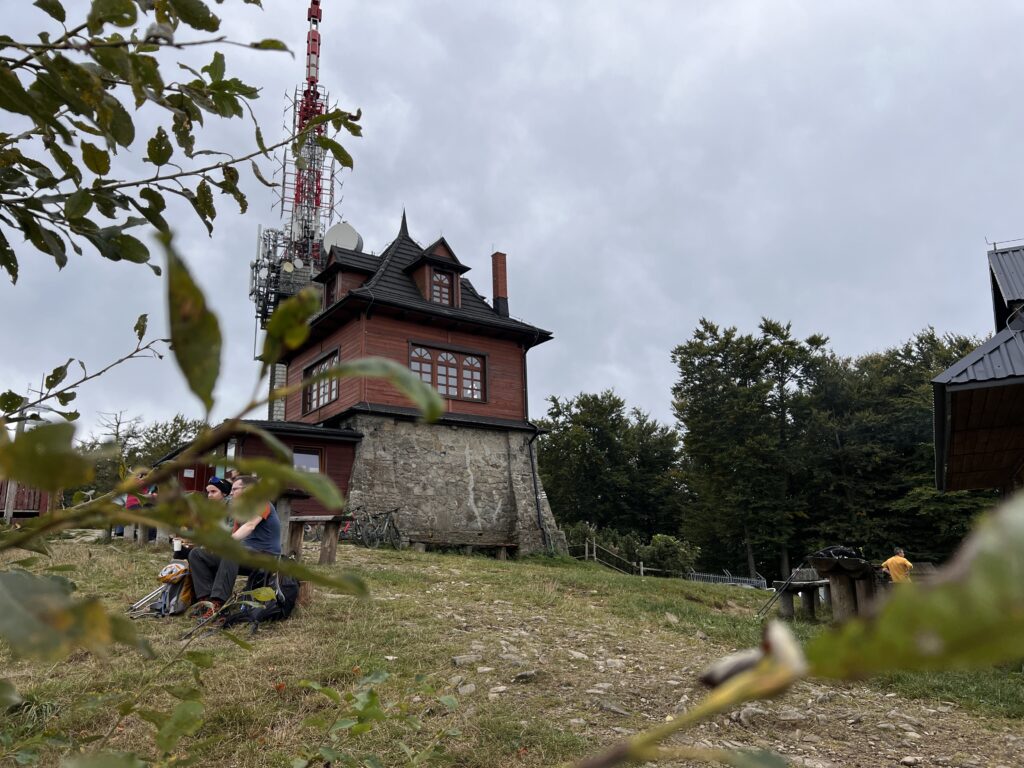 Schronisko PTTK na Luboniu Wielkim